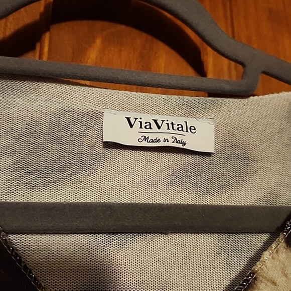 Via Vitale Woman's Size SP oversized soft fleece top w high heel, 💋 graphics - Picture 3 of 11